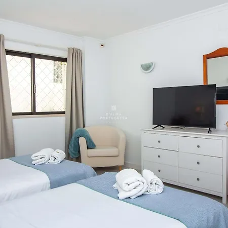 Downtown - By D'alma Portuguesa